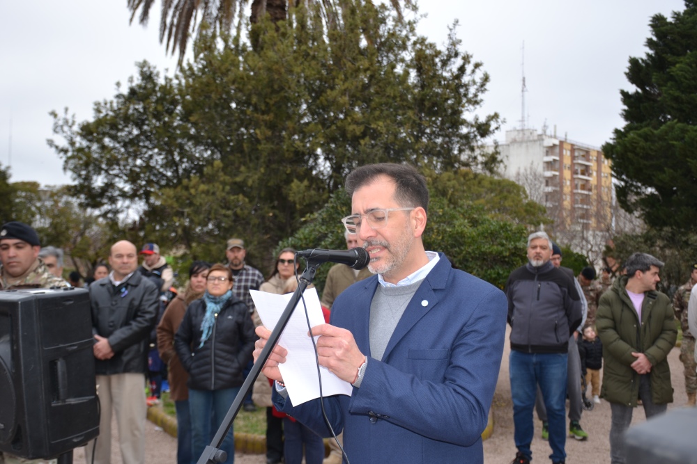 Acto en homenaje al General San Martín en Pigüé