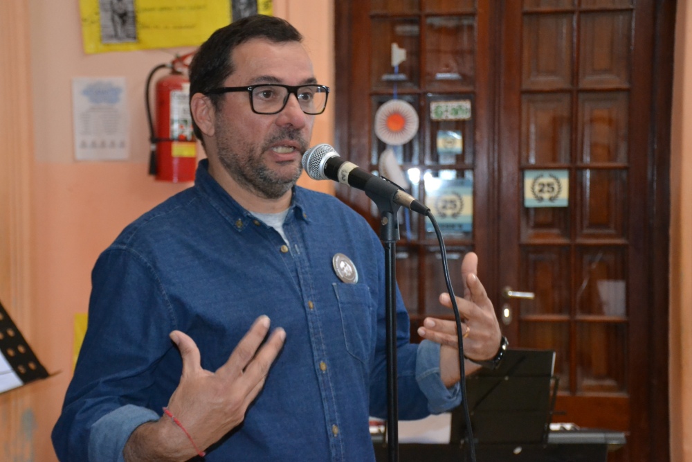 Emotivo acto en la Escuela Secundaria Nº 5 “Miguel Bru” a 32 años de su desaparición