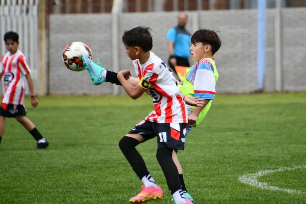 Se completó la 23ª fecha del campeonato de divisiones inferiores de la Liga Regional