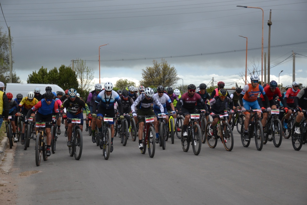 Pigüé vibra con la 15ª Vuelta al Cerro Curamalal