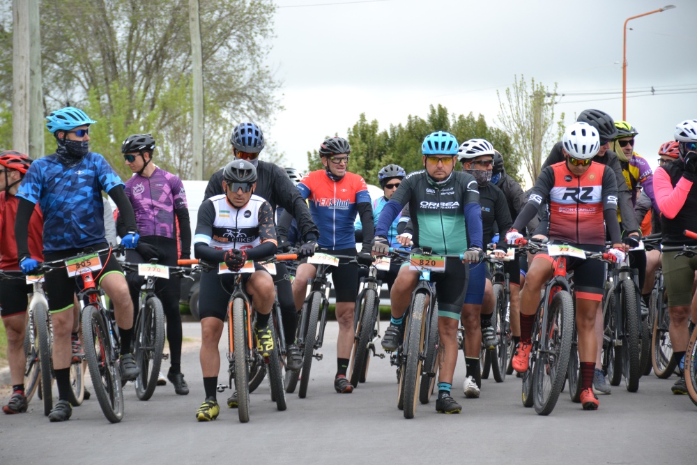 Pigüé vibra con la 15ª Vuelta al Cerro Curamalal
