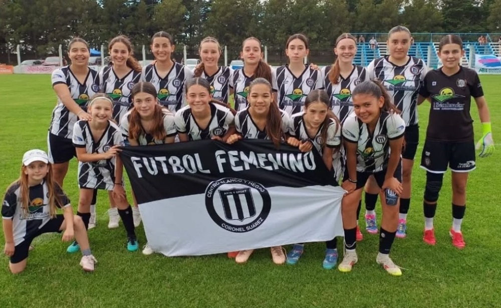 Blanco y Negro, campeón de la Sub 15 femenino