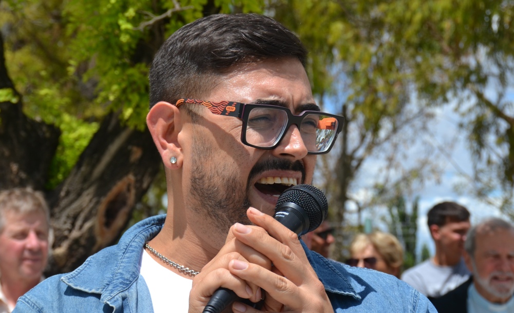 El intendente Nebot anunció la devolución de las 42 horas y confirmó el pago del aguinaldo para los trabajadores municipales