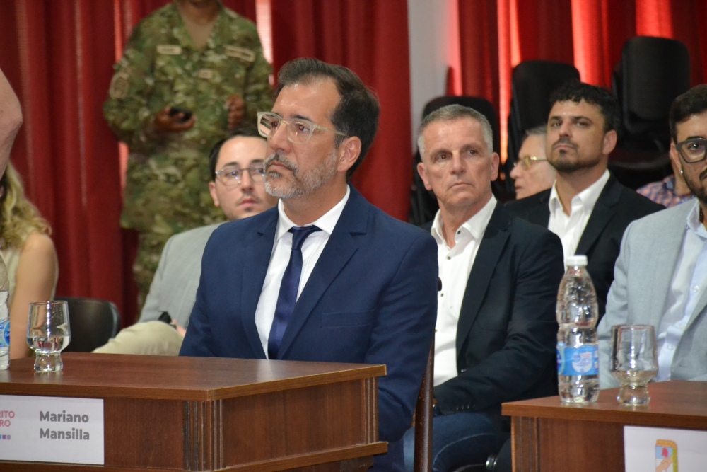 Sesión especial en el HCD por la visita del Presidente del Consejo Departamental del Aveyron