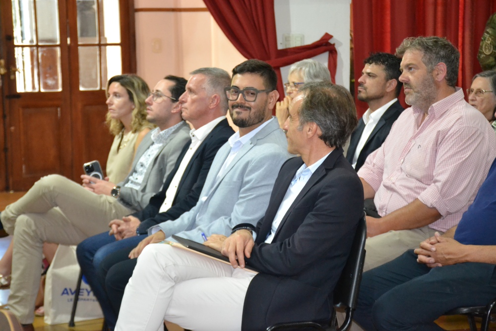 Sesión especial en el HCD por la visita del Presidente del Consejo Departamental del Aveyron