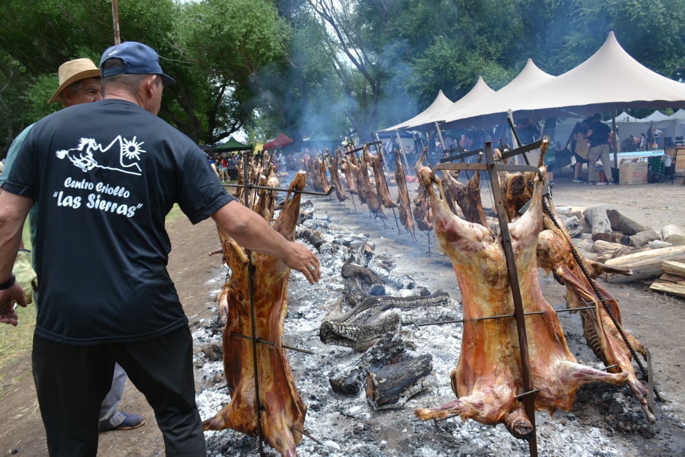 Saavedra celebró con gran éxito la 1º Fiesta Provincial del Cordero Serrano