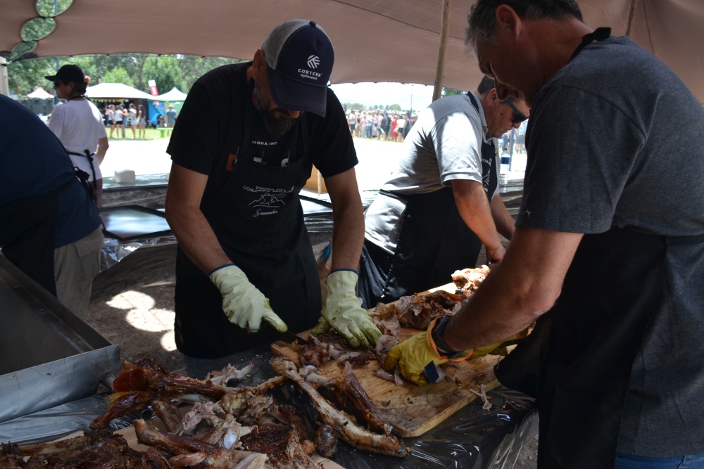 Saavedra celebró con gran éxito la 1º Fiesta Provincial del Cordero Serrano