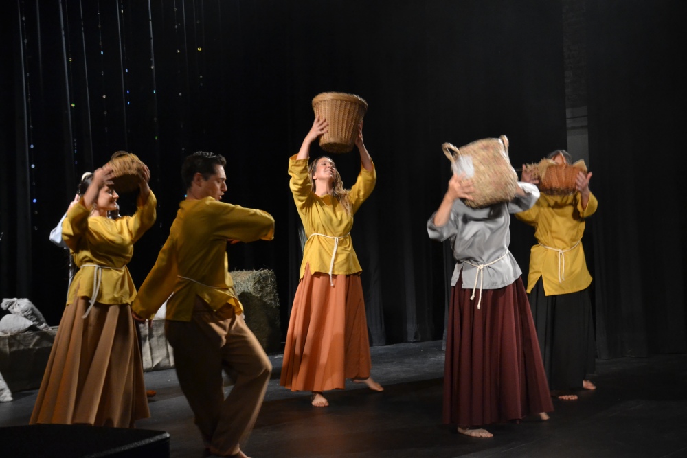 Emotiva presentación de la Misa Criolla en el Teatro Español de Pigüé