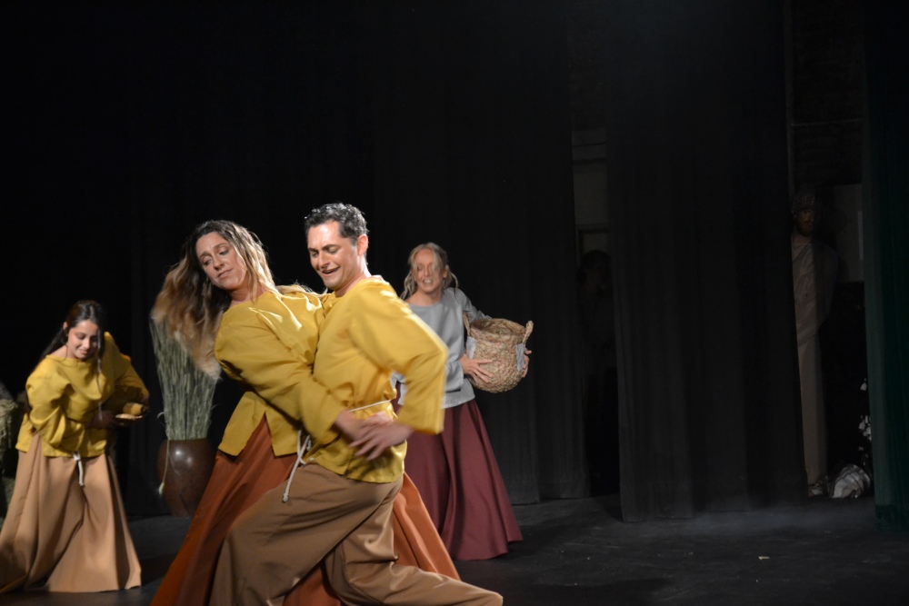 Emotiva presentación de la Misa Criolla en el Teatro Español de Pigüé