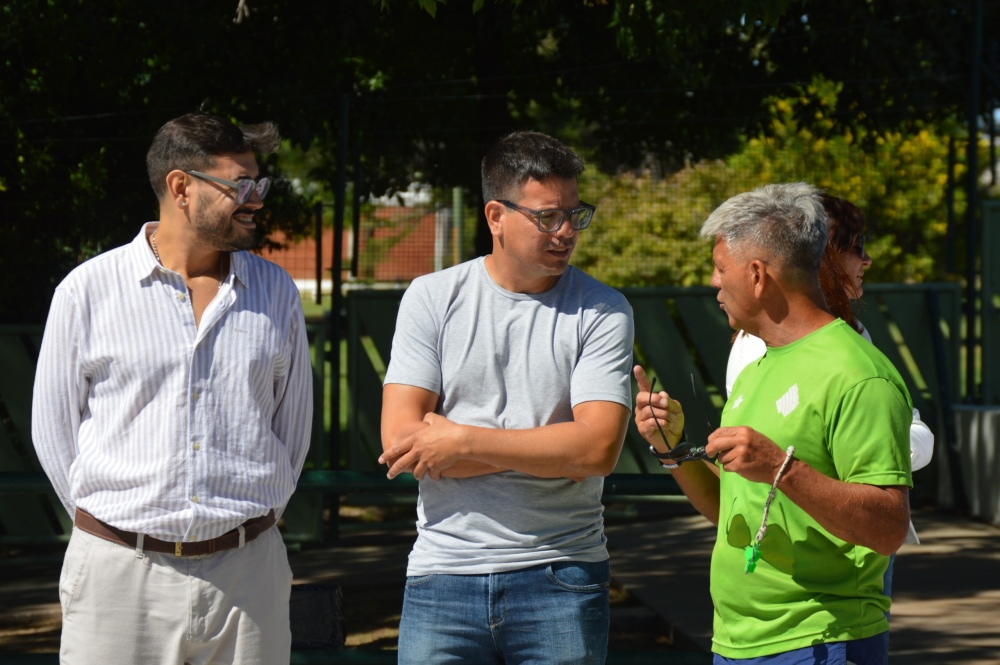 Autoridades provinciales visitaron Pigüé y recorrieron el programa “Verano en Movimiento”