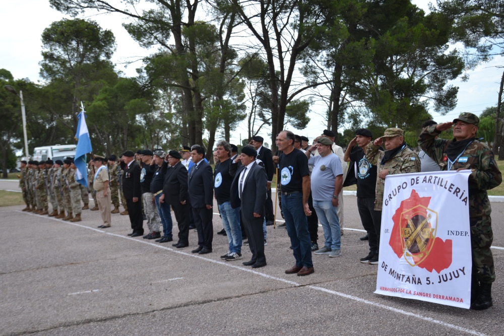 Se conmemoró el 37º aniversario de la defensa de los cuarteles de “La Tablada”  en el Regimiento de Infantería Mecanizado 3
