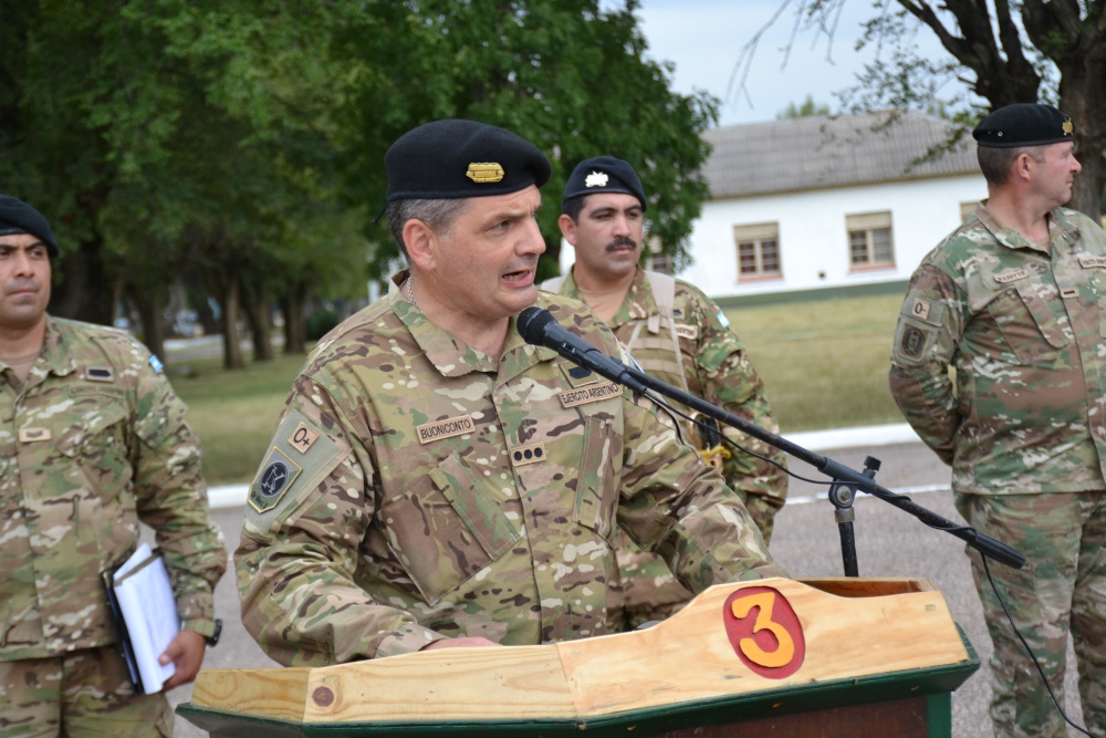 Se conmemoró el 37º aniversario de la defensa de los cuarteles de “La Tablada”  en el Regimiento de Infantería Mecanizado 3