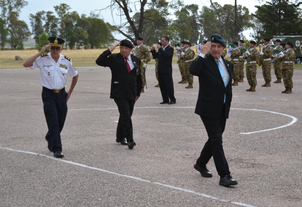 Se conmemoró el 37º aniversario de la defensa de los cuarteles de “La Tablada”  en el Regimiento de Infantería Mecanizado 3