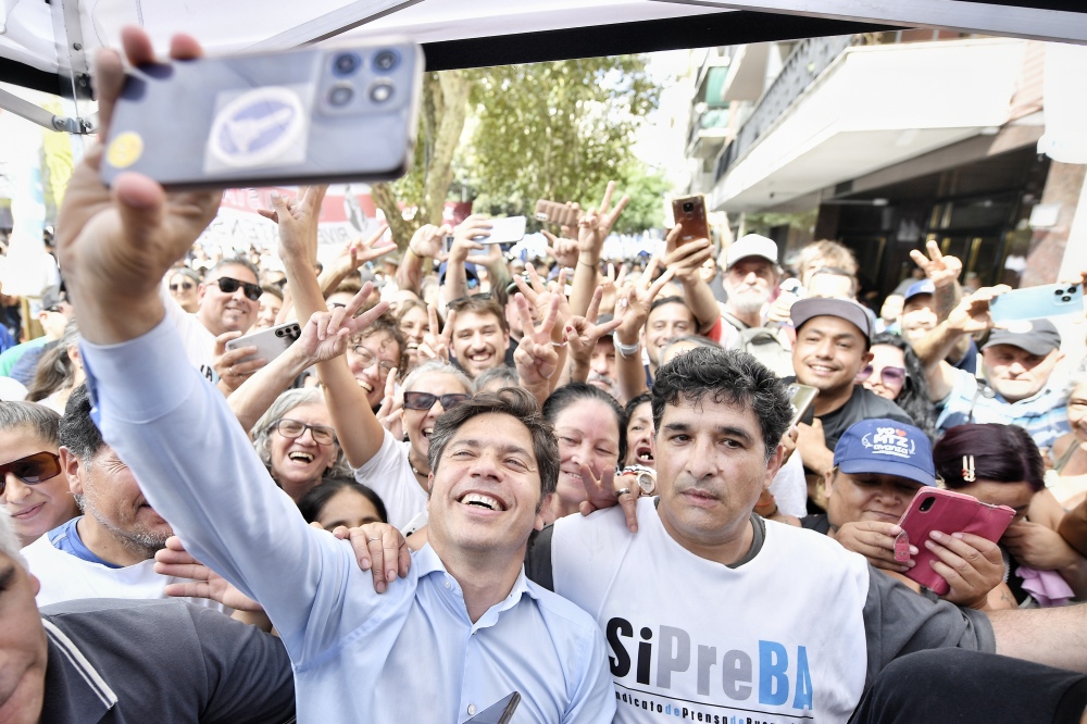Kicillof participó de la marcha en rechazo a la reforma laboral