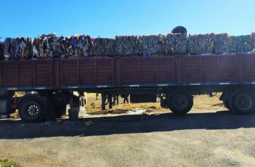 Nueva venta de material reciclado en el distrito de Saavedra