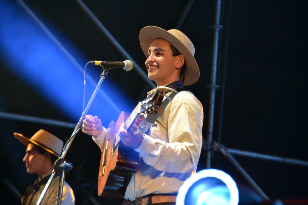 La Carbonada brilló en su 25° edición con una noche inolvidable en Espartillar