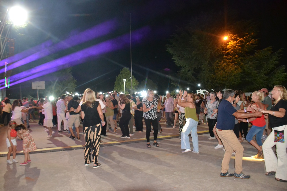 La Carbonada brilló en su 25° edición con una noche inolvidable en Espartillar