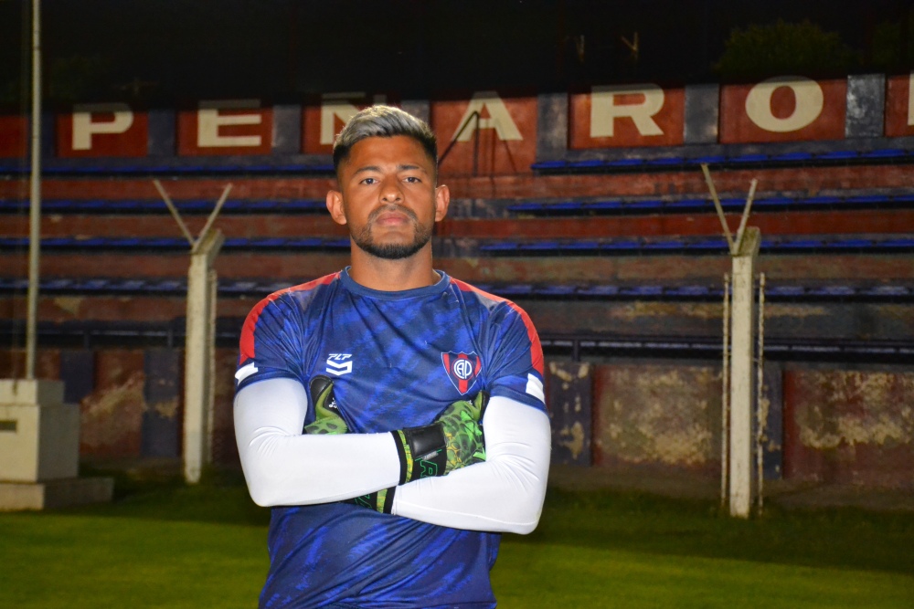 Jesús Arias es refuerzo de Peñarol para la temporada 2026
