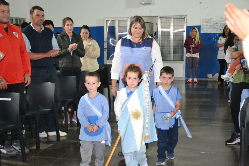 Se realizó el acto centralizado por el Día de la Memoria en la EP N° 14