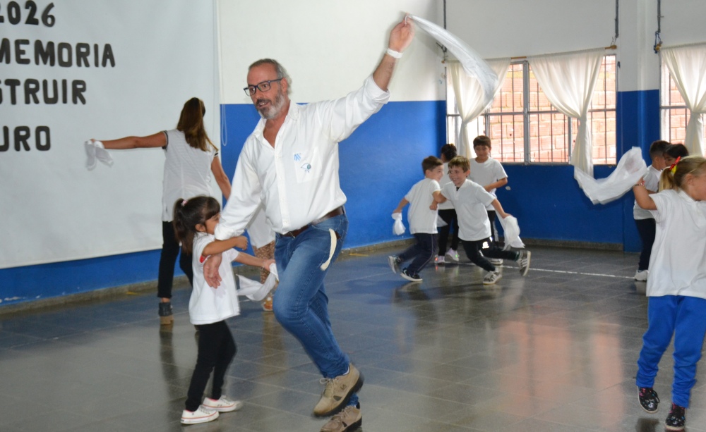 Se realizó el acto centralizado por el Día de la Memoria en la EP N° 14