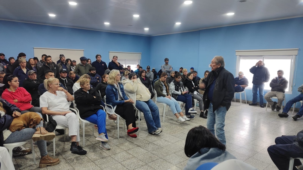 Trabajadores municipales aceptaron propuesta salarial en asamblea