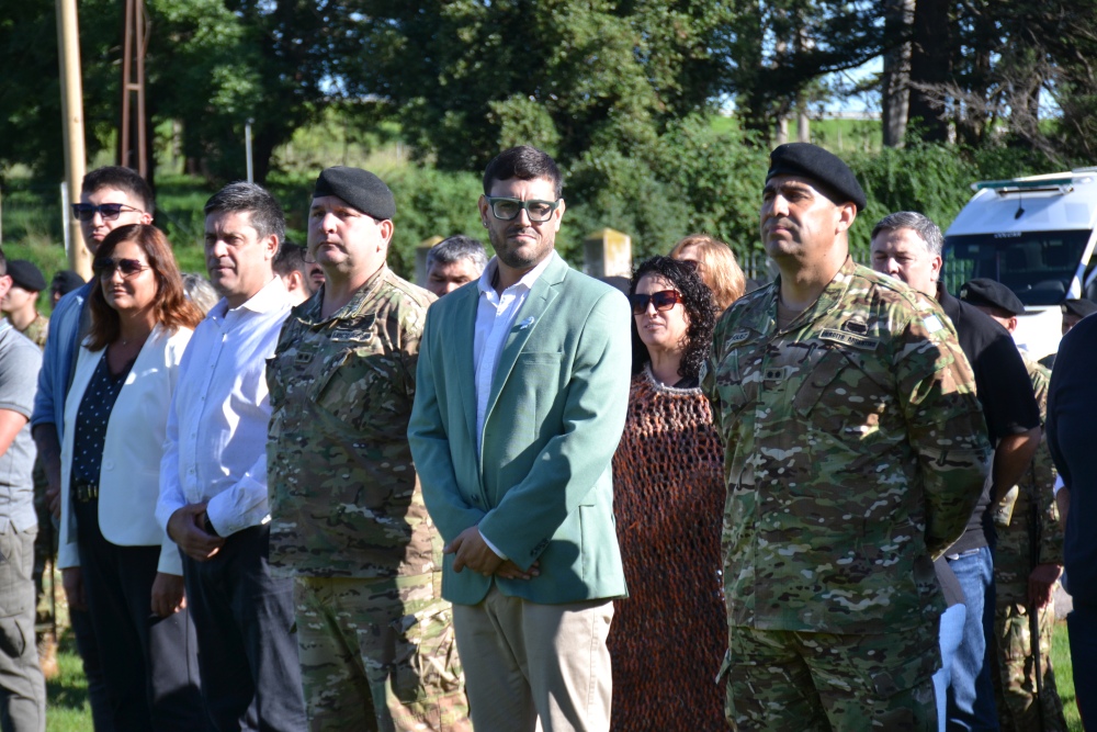 Acto por Malvinas en Pigüé: Homenaje a 44 años de la guerra