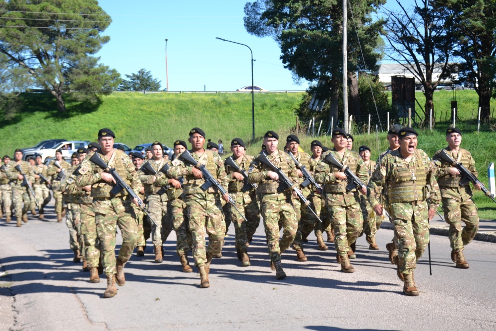 Acto por Malvinas en Pigüé: Homenaje a 44 años de la guerra