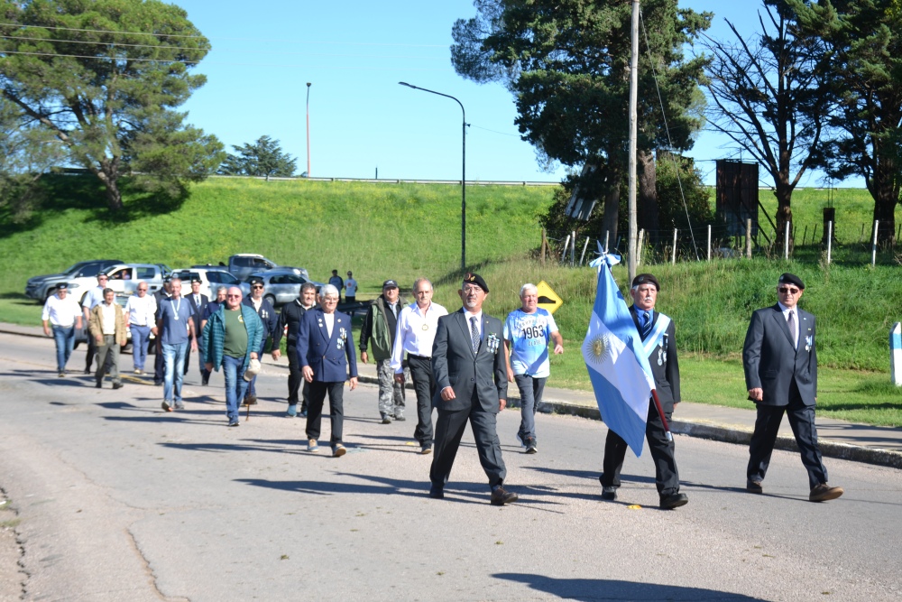 Acto por Malvinas en Pigüé: Homenaje a 44 años de la guerra