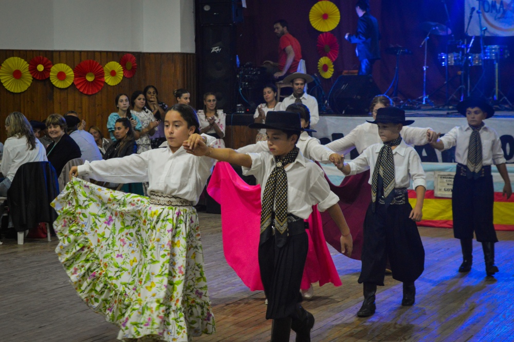 Goyena celebró su 124° aniversario con una jornada histórica y la Fiesta Provincial de la Coca Mallorquina