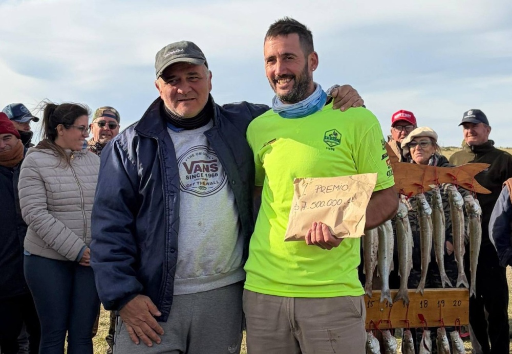 Gran jornada de pesca en Las Encadenadas con destacado concurso del Club de Pesca y Turismo Pigüé  El Club de Pesca y Turismo