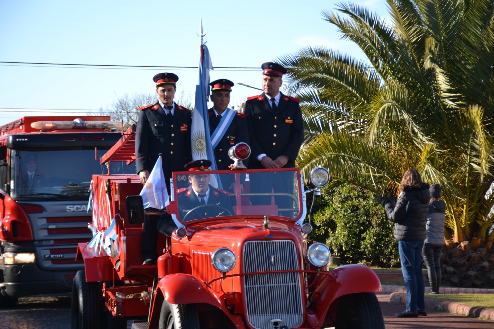 Pigüé conmemoró el 216º Aniversario de la Revolución de Mayo