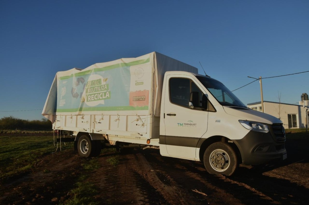 Integrantes del PJ de Pigüé participaron de la entrega de viviendas en Tornquist