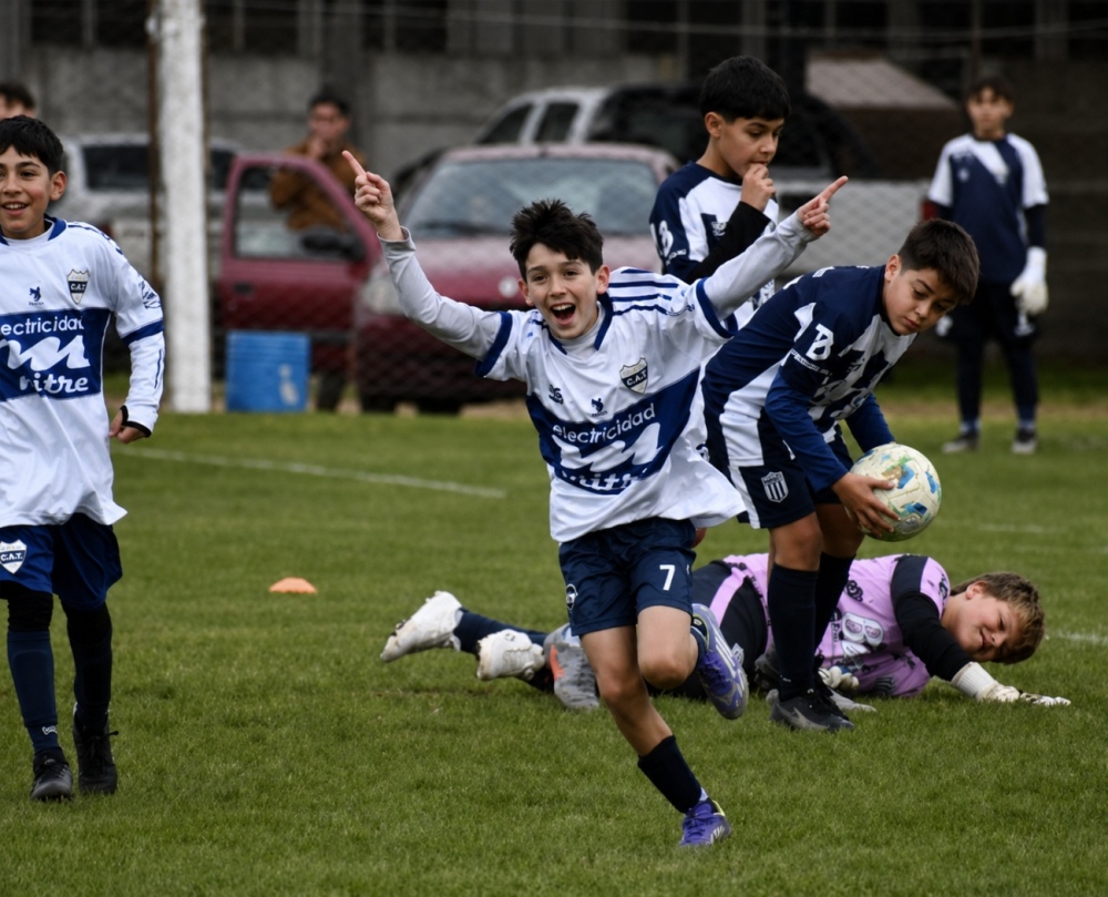 Se disputó la duodécima fecha del torneo de inferiores