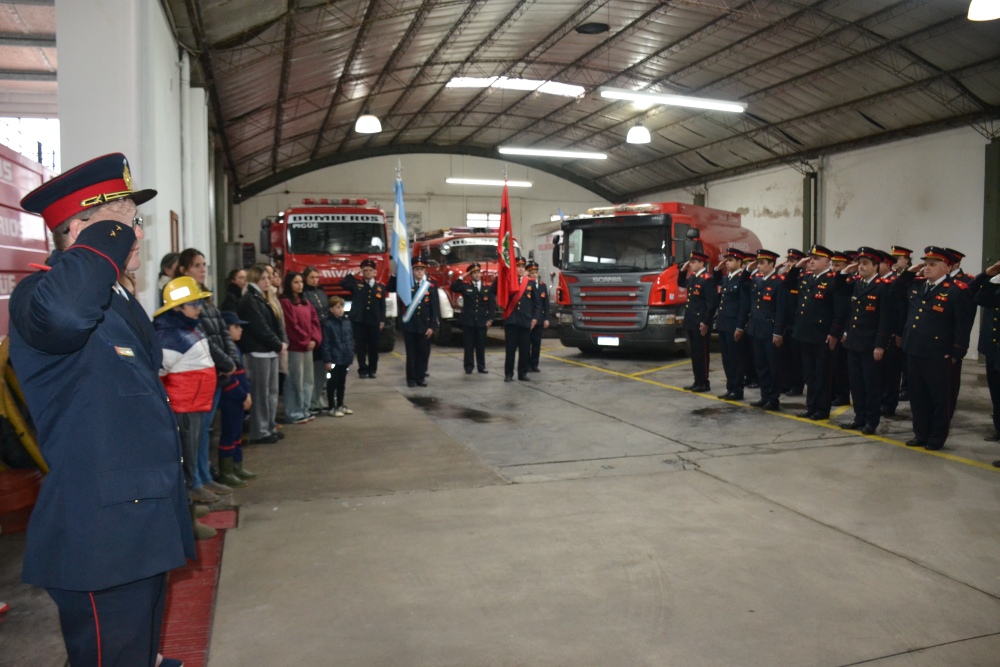 Pigüé celebró el Día Nacional del Bombero Voluntario