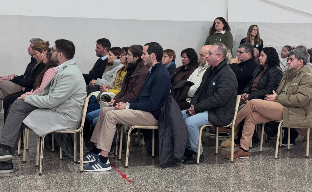 Arroyo Corto conmemoró el Día de la Independencia con el acto centralizado