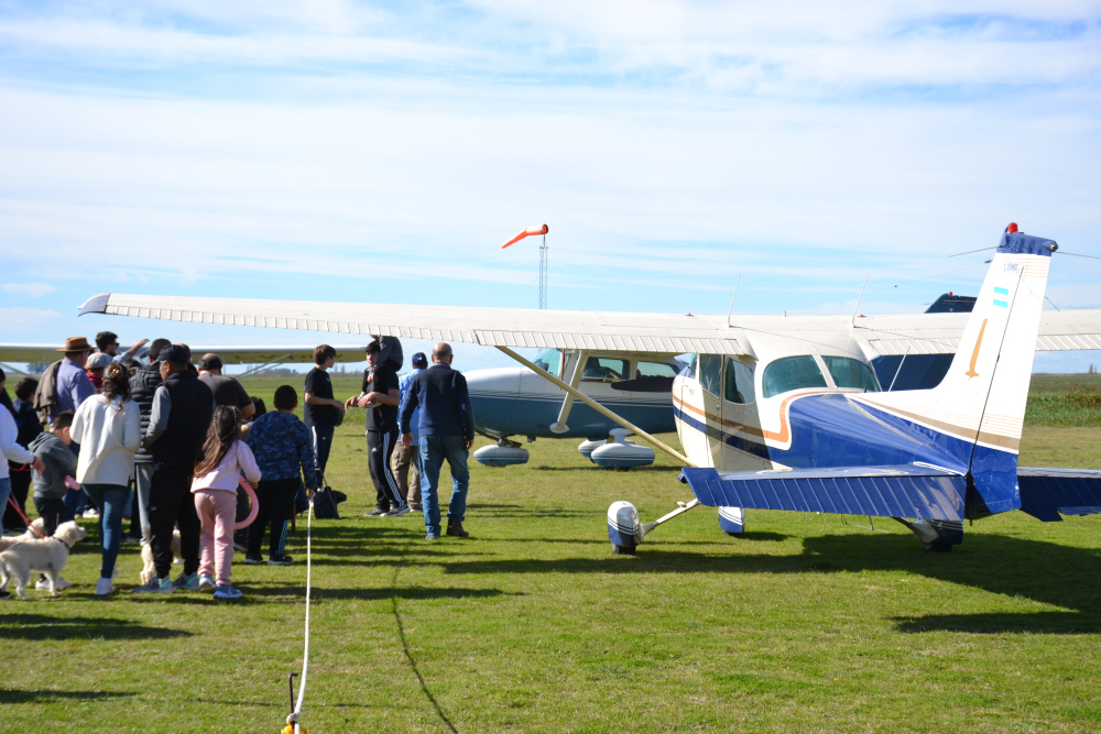 Gran festejo por el Día de las Infancias en el Aeroclub Pigüé