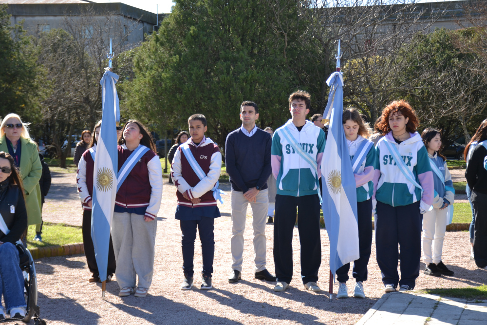 Con un acto en la Plaza San Martín, Pigüé recordó al Libertador