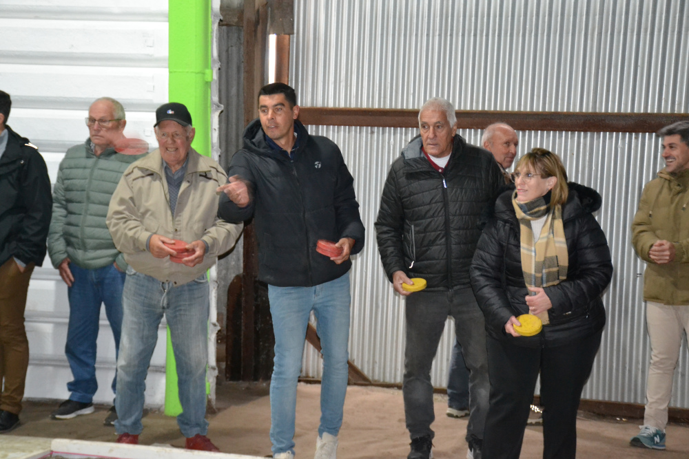Inauguraron el Centro Recreativo de Adultos Mayores en el ex galpón ferroviario