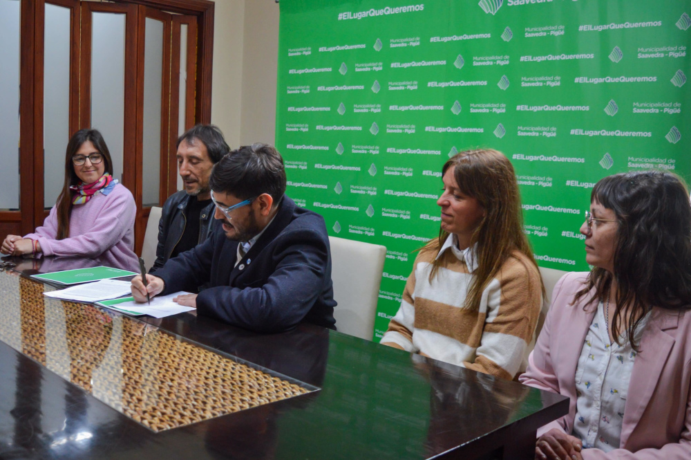 Convenio para garantizar espacios de cuidado infantil 