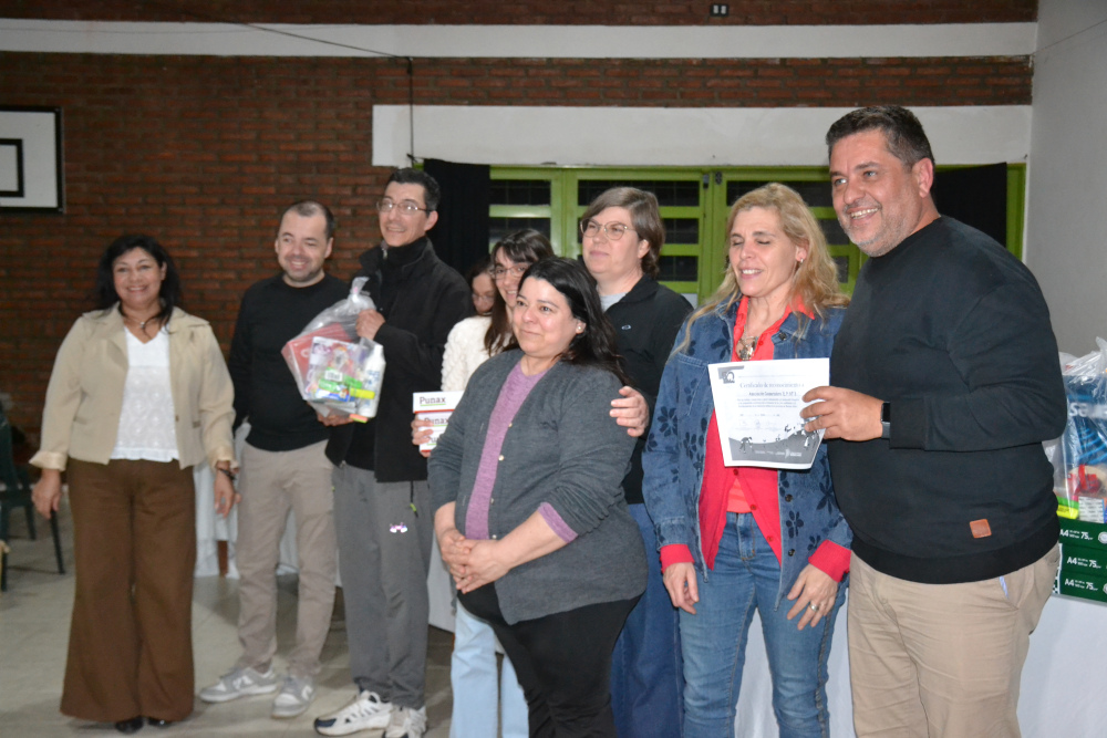 Reconocieron el trabajo de las cooperadoras escolares del distrito de Saavedra