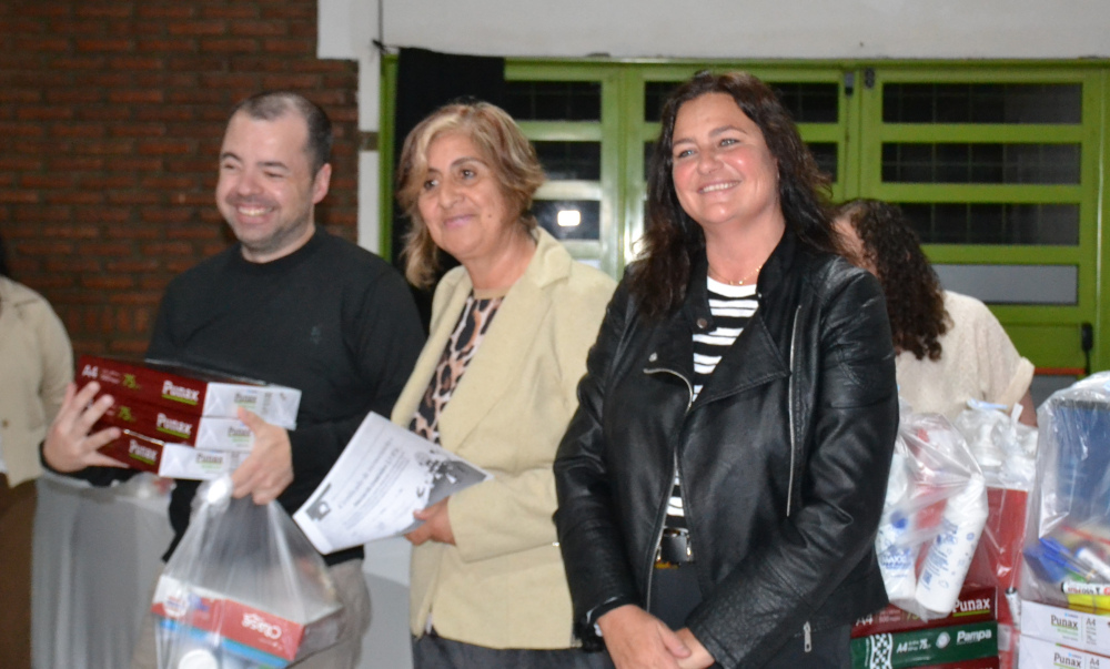 Reconocieron el trabajo de las cooperadoras escolares del distrito de Saavedra