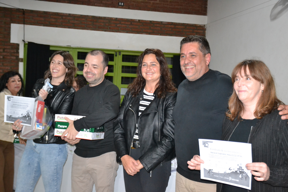 Reconocieron el trabajo de las cooperadoras escolares del distrito de Saavedra