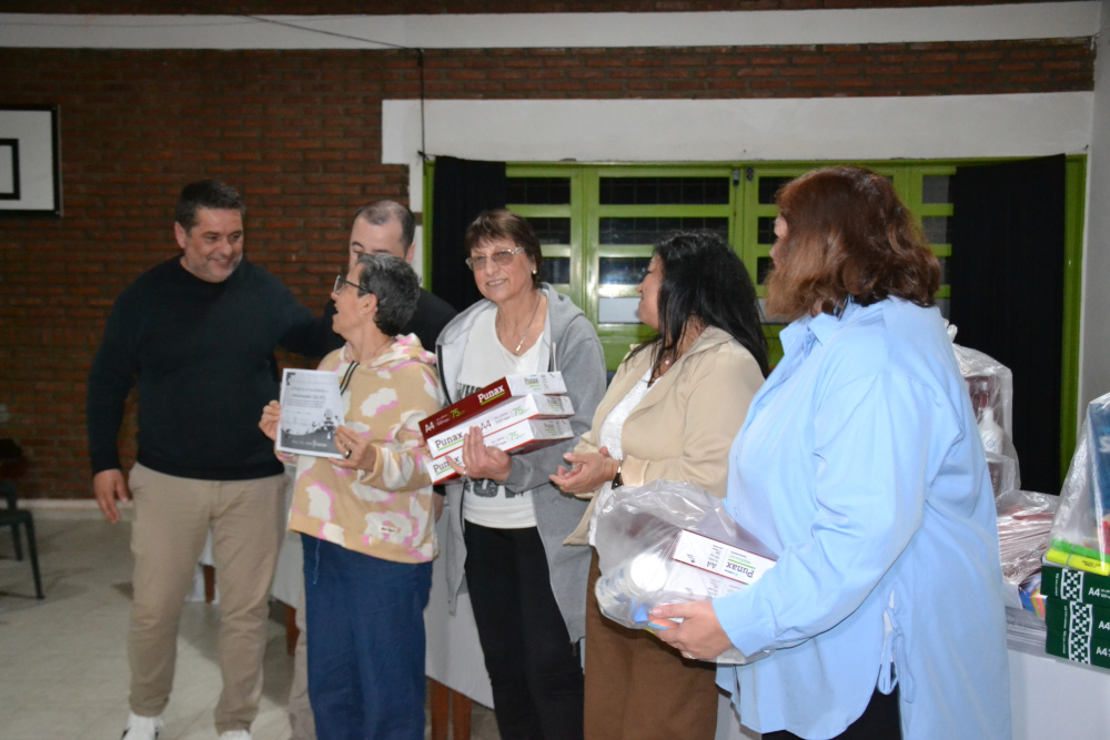 Reconocieron el trabajo de las cooperadoras escolares del distrito de Saavedra