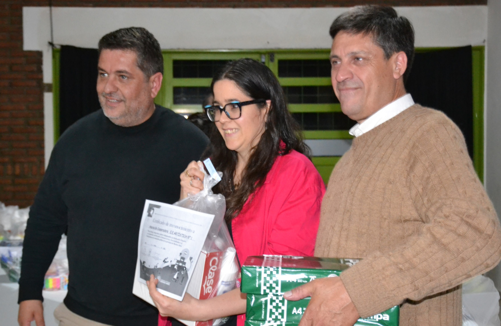 Reconocieron el trabajo de las cooperadoras escolares del distrito de Saavedra