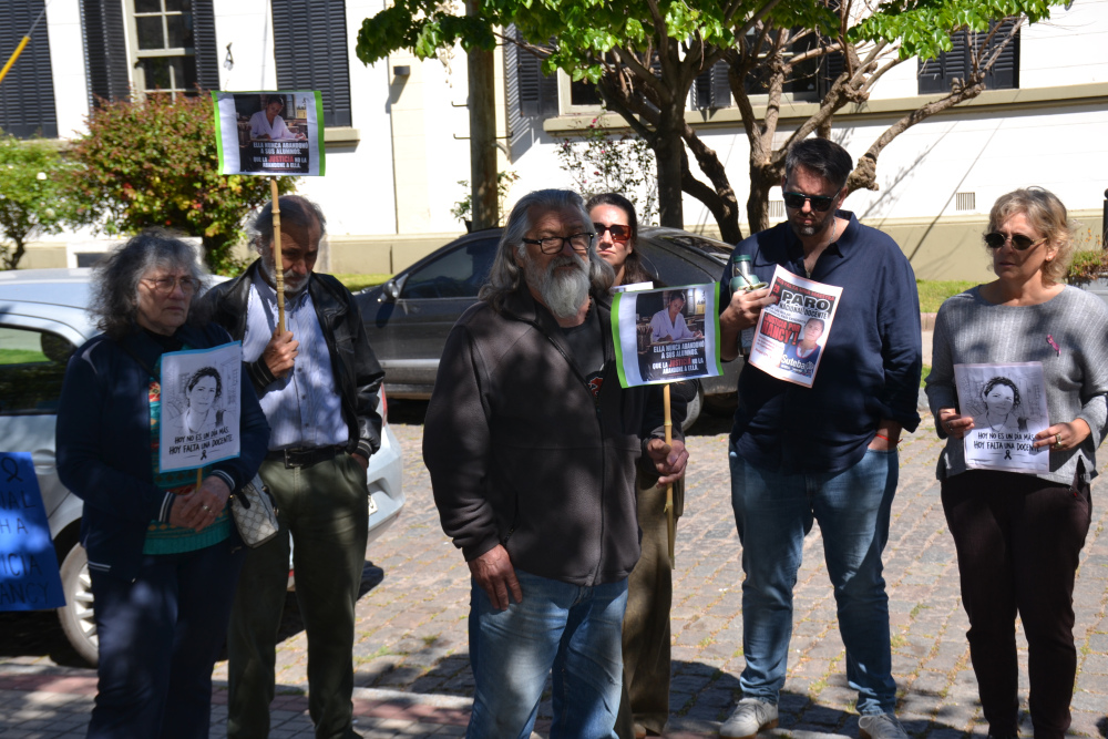 Suteba Saavedra se movilizó en Pigüé para exigir justicia por Nancy Godoy