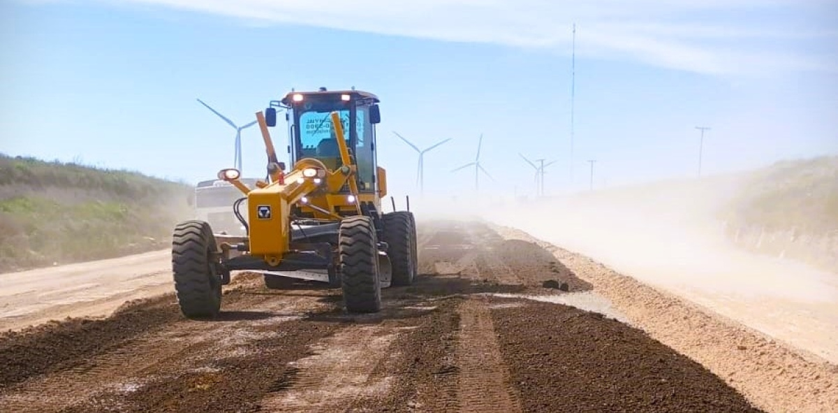 Vialidad Nacional avanza con tareas de bacheo en la Ruta 33