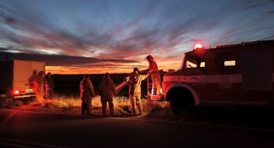 Principio de incendió en un camión de carga en la Ruta 67