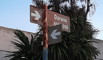  Instalación y reacondicionamiento de nomencladores en calles de Pigüé