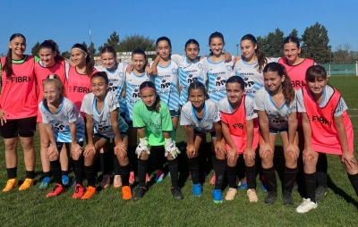Blanco y Negro se escapa en la cima del Sub 15 femenino