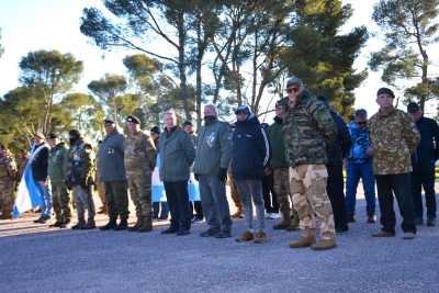 Acto conmemorativo por el 43° aniversario de la participación del Regimiento en la defensa de Puerto Argentino